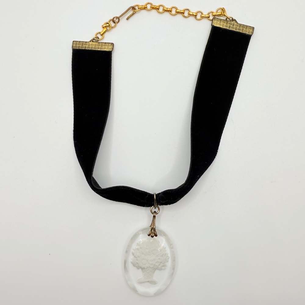 Velvet Choker with Glass‎ Pendant Basket of Flowers Vintage